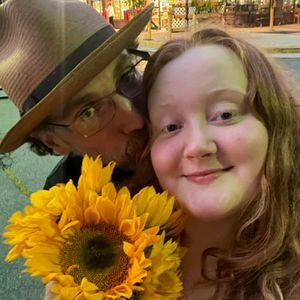 Meet your Posher, Carmody